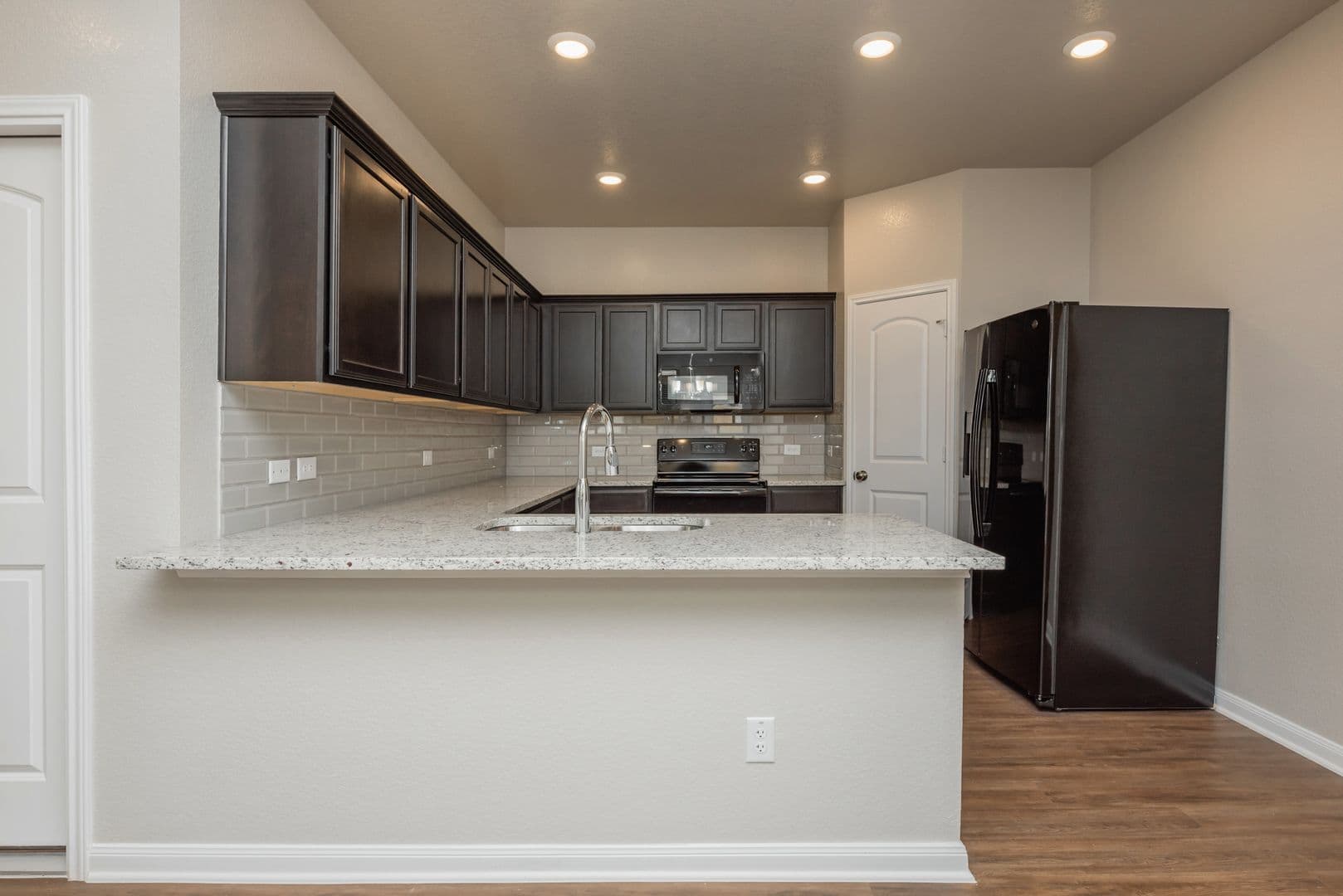 1571 Case Rd - South Pointe 7 of 15