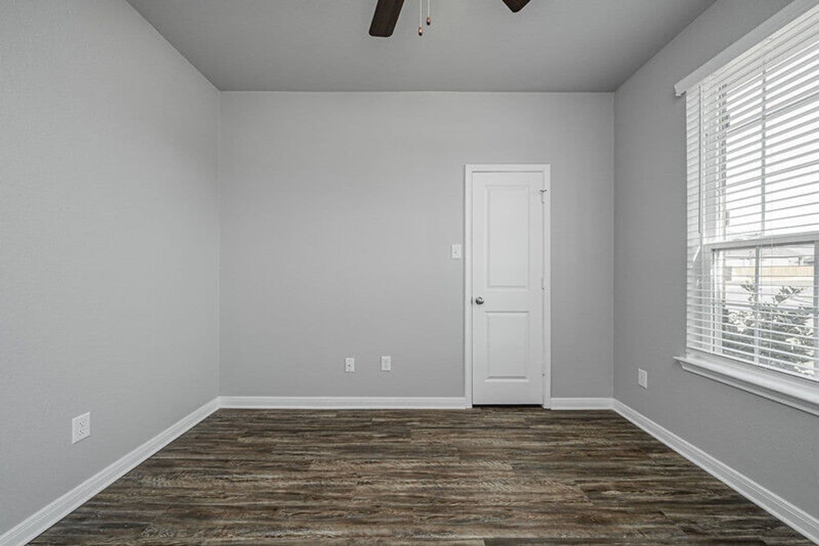 1362 Kingsgate Drive 5 of 24