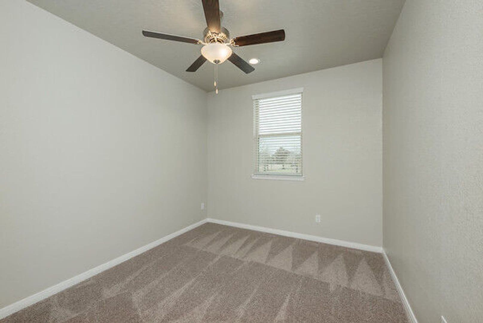 4089 Cross Park Dr. #211 11 of 16