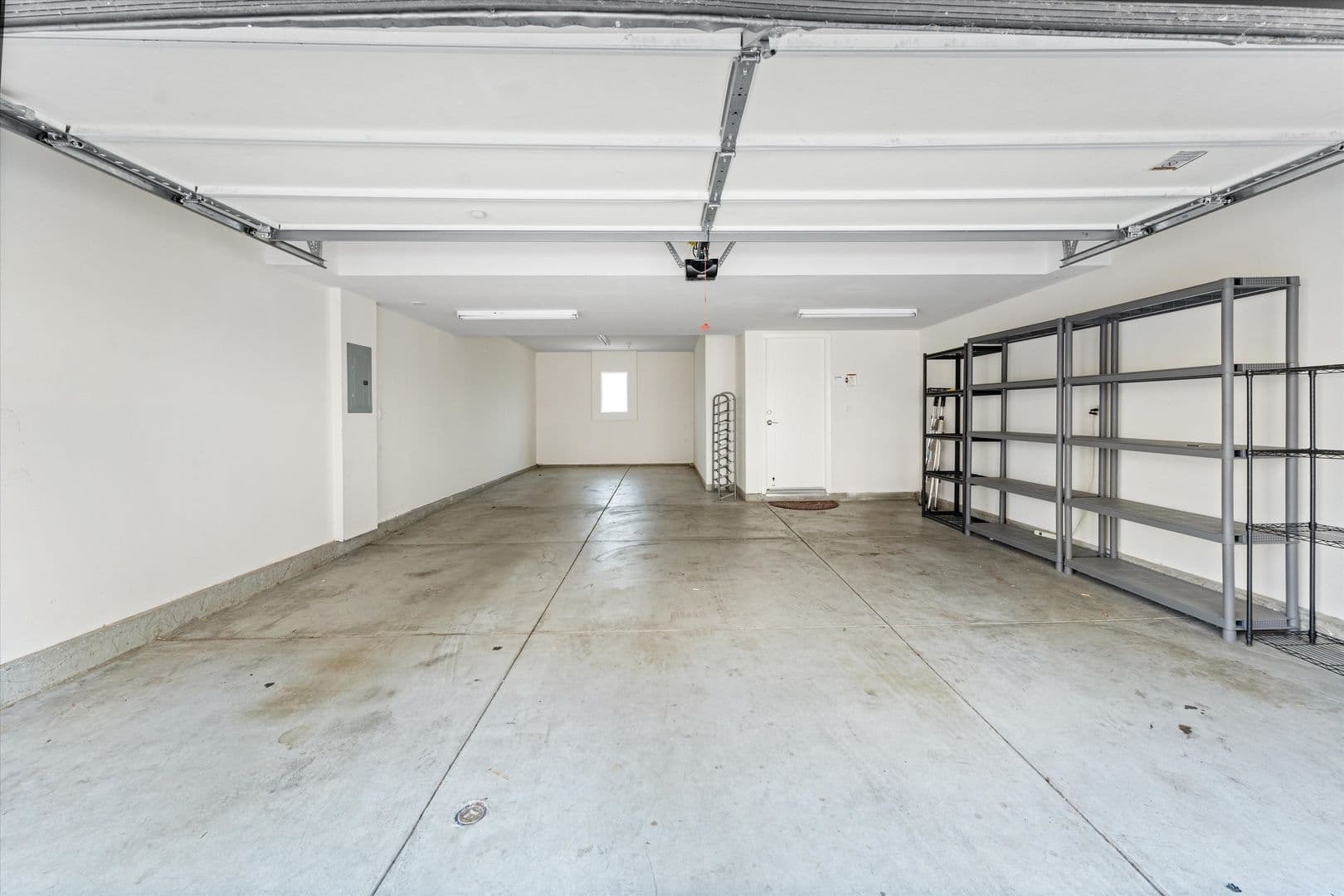 2651 W Lincoln Ave Unit 17, Anaheim, CA 92801 29 of 36