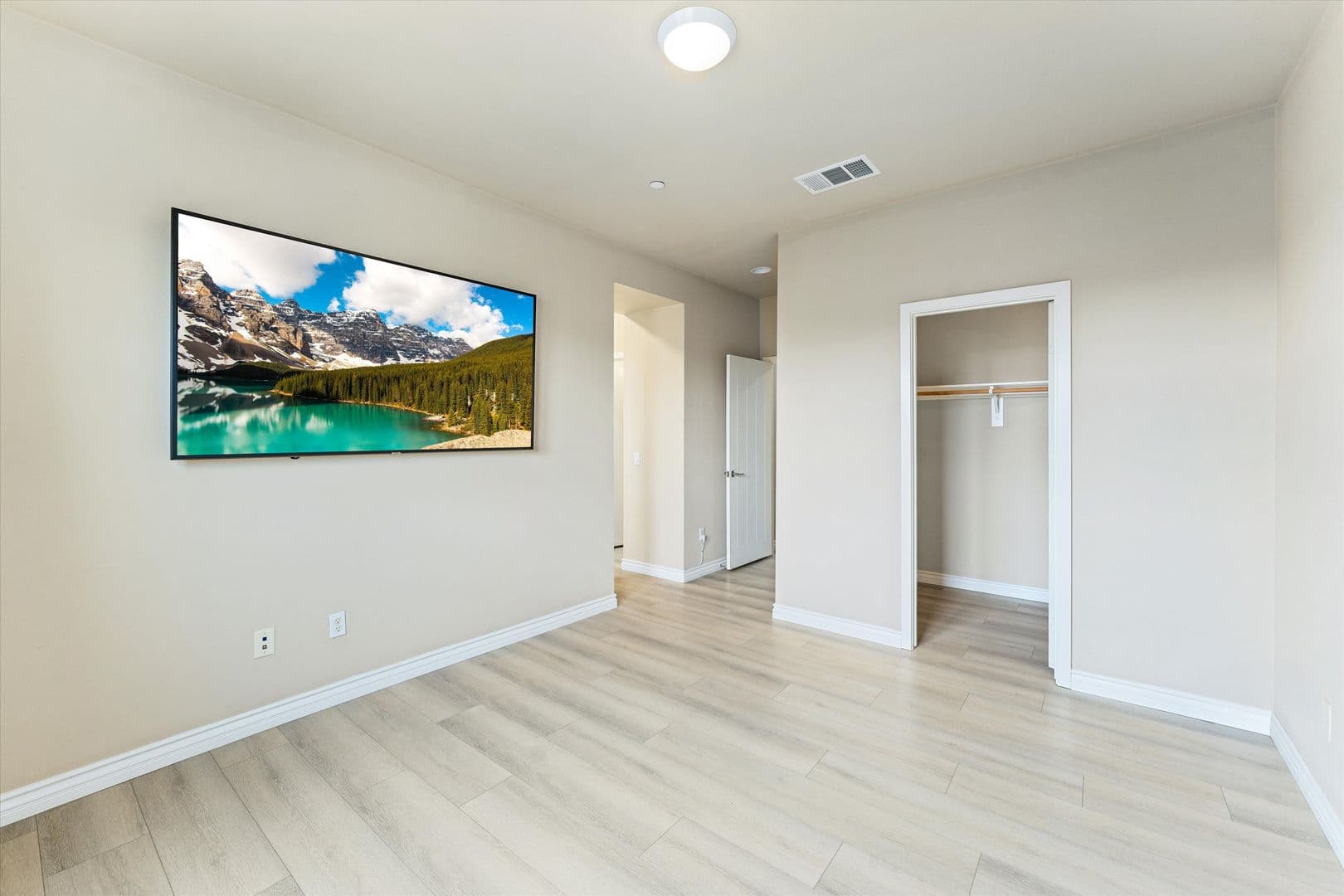 2651 W Lincoln Ave Unit 17, Anaheim, CA 92801 21 of 36