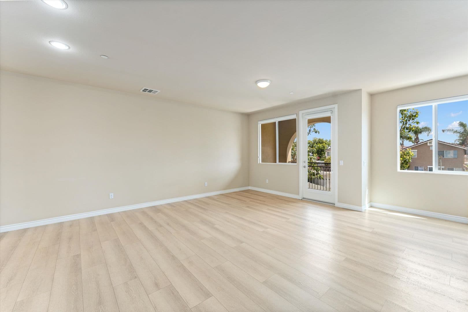 2651 W Lincoln Ave Unit 17, Anaheim, CA 92801 13 of 36