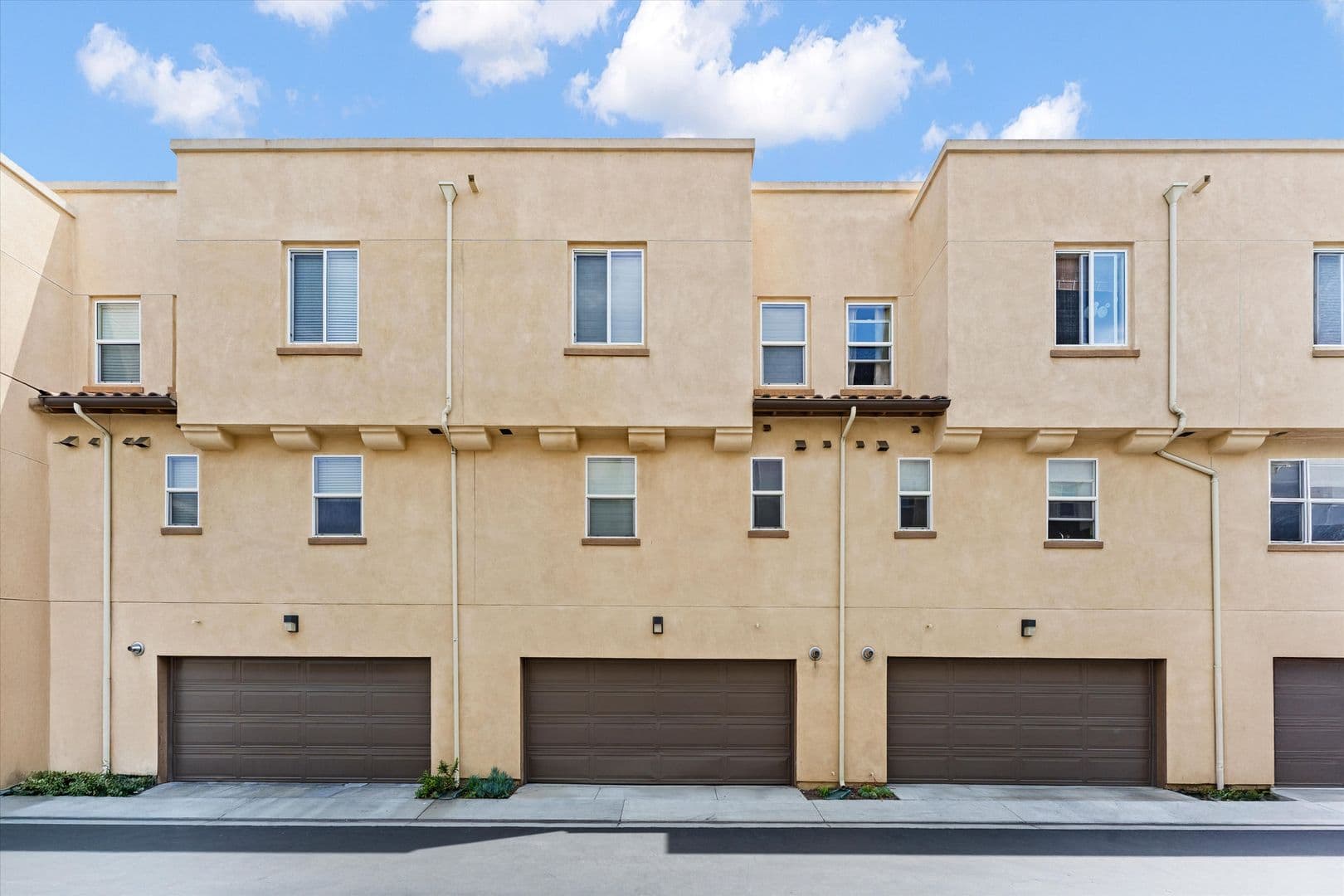 2651 W Lincoln Ave Unit 17, Anaheim, CA 92801 31 of 36