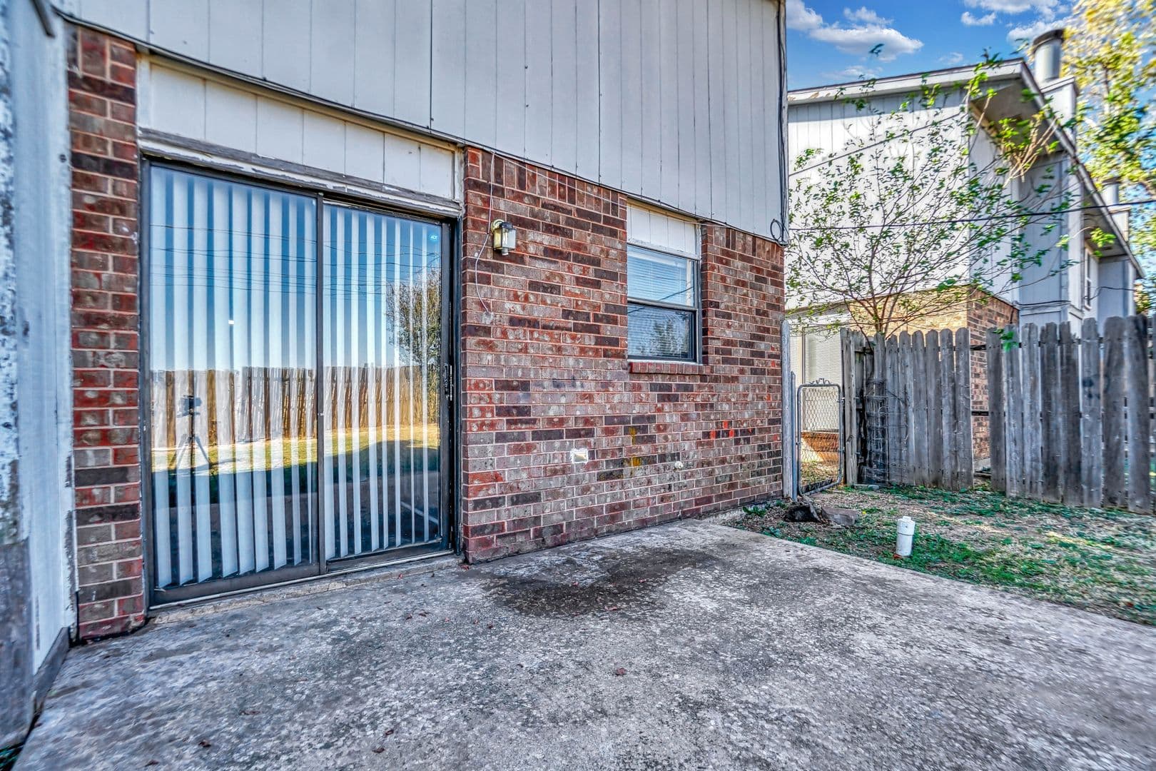 $999 Move In Special - Spacious 3-bedroom townhome for rent! 19 of 19