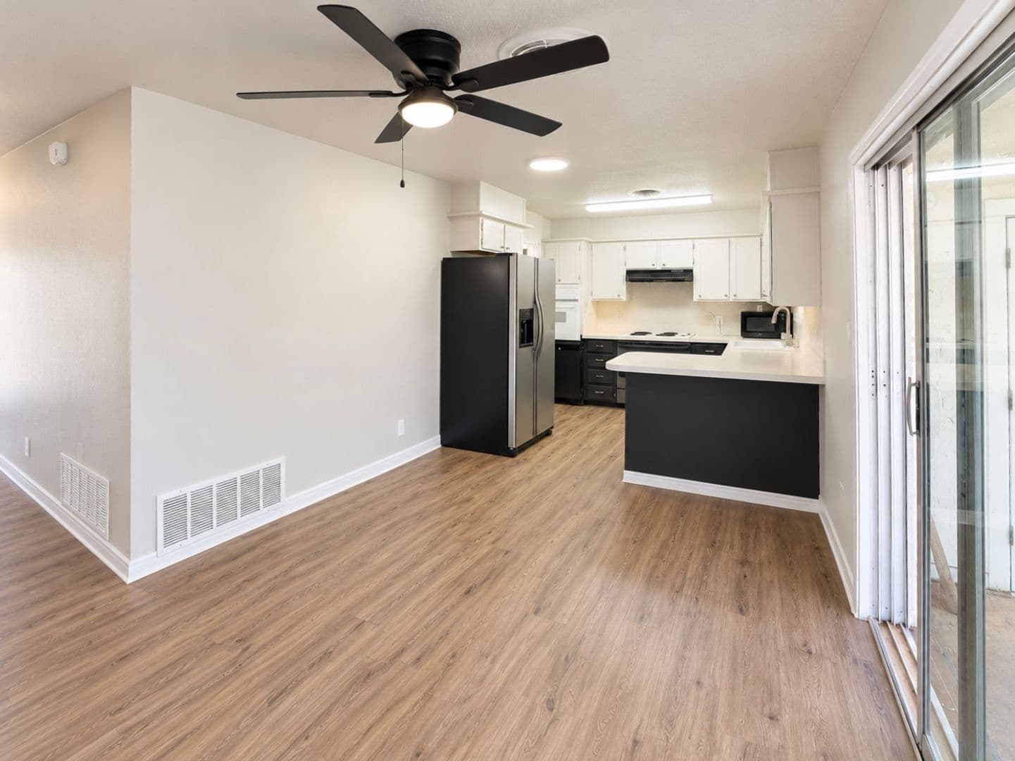 4629 SE Brighton Pl 8 of 15