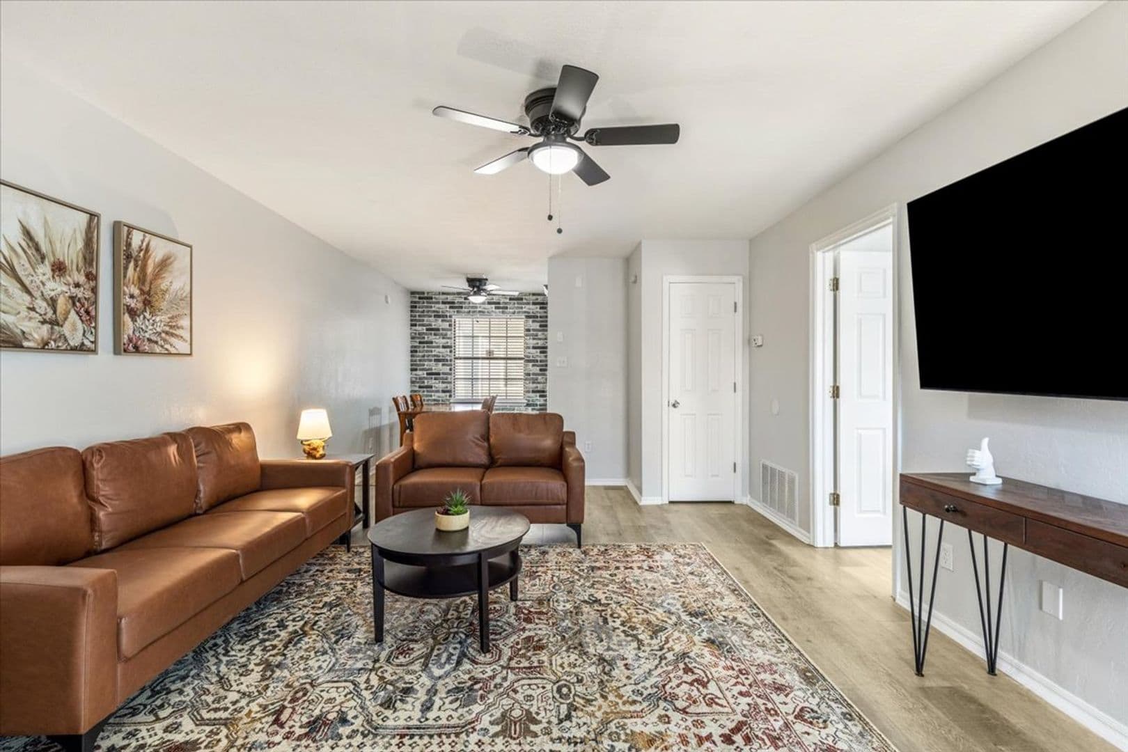 4033 NW Ozmun Ave. 23 of 24