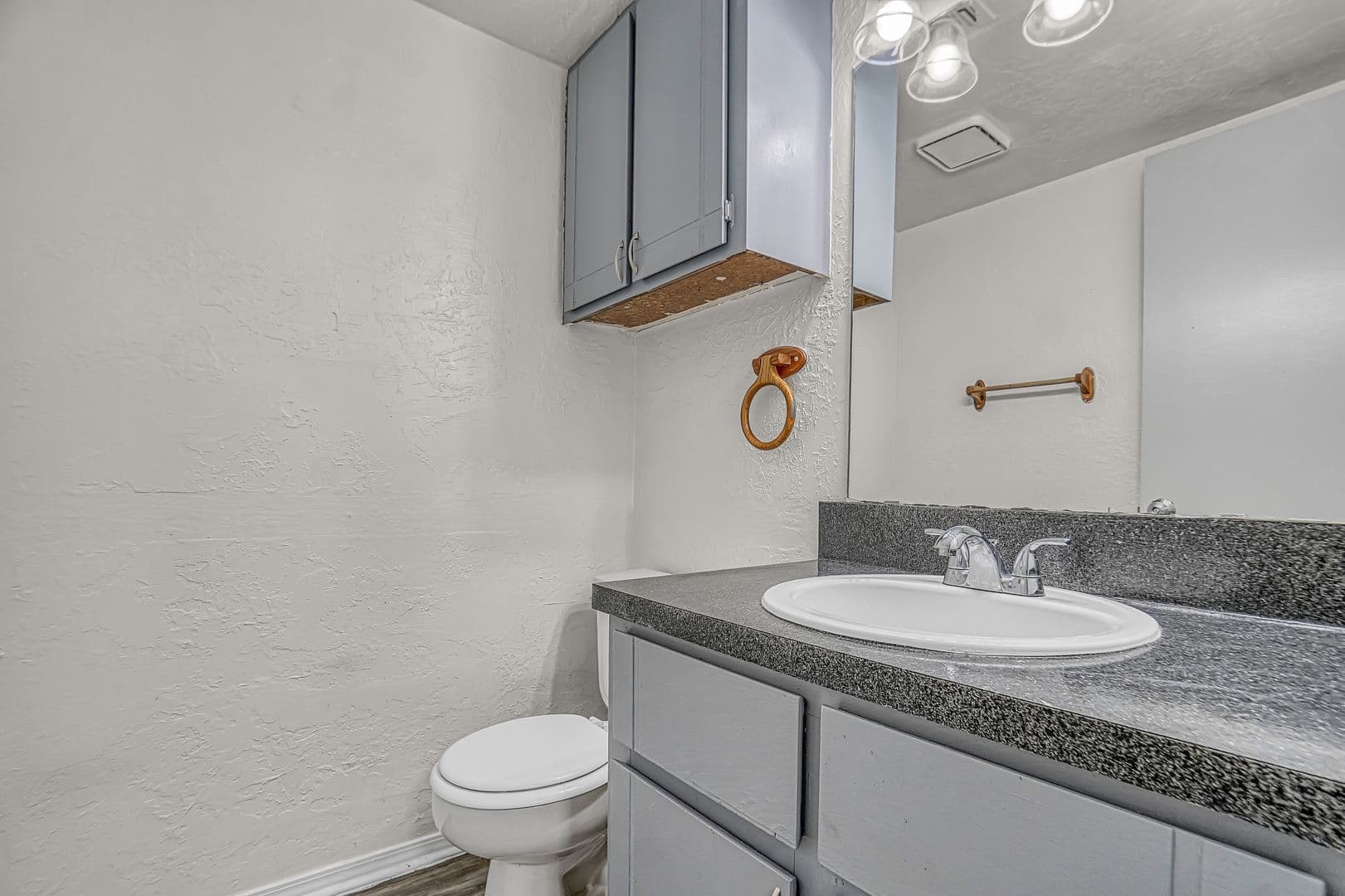 $999 Move In Special - Spacious 3-bedroom townhome for rent! 8 of 19