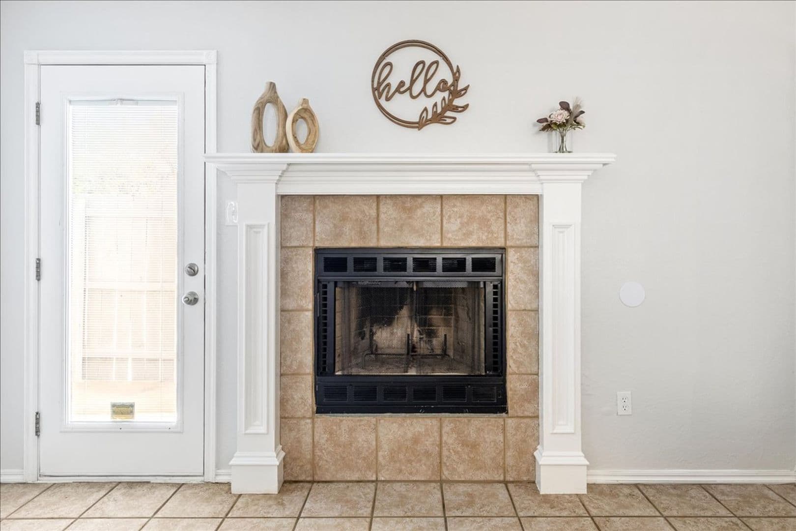 4033 NW Ozmun Ave. 7 of 28