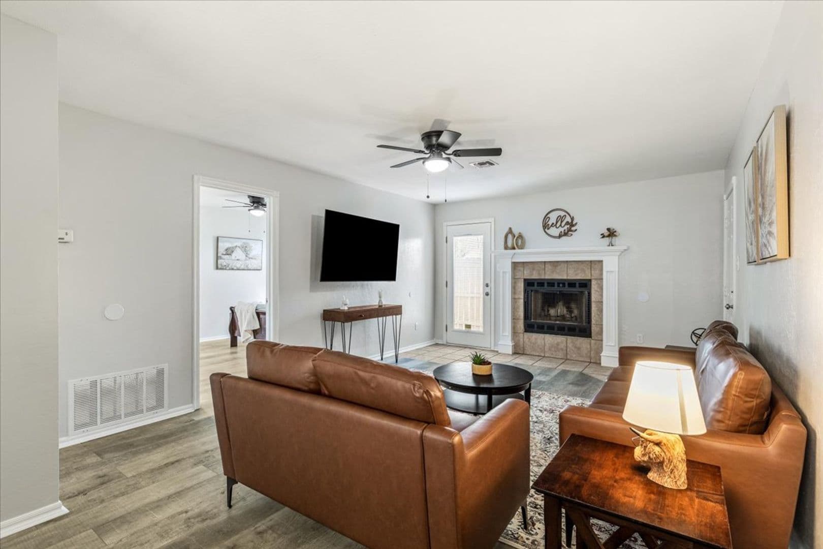 4033 NW Ozmun Ave. 8 of 28