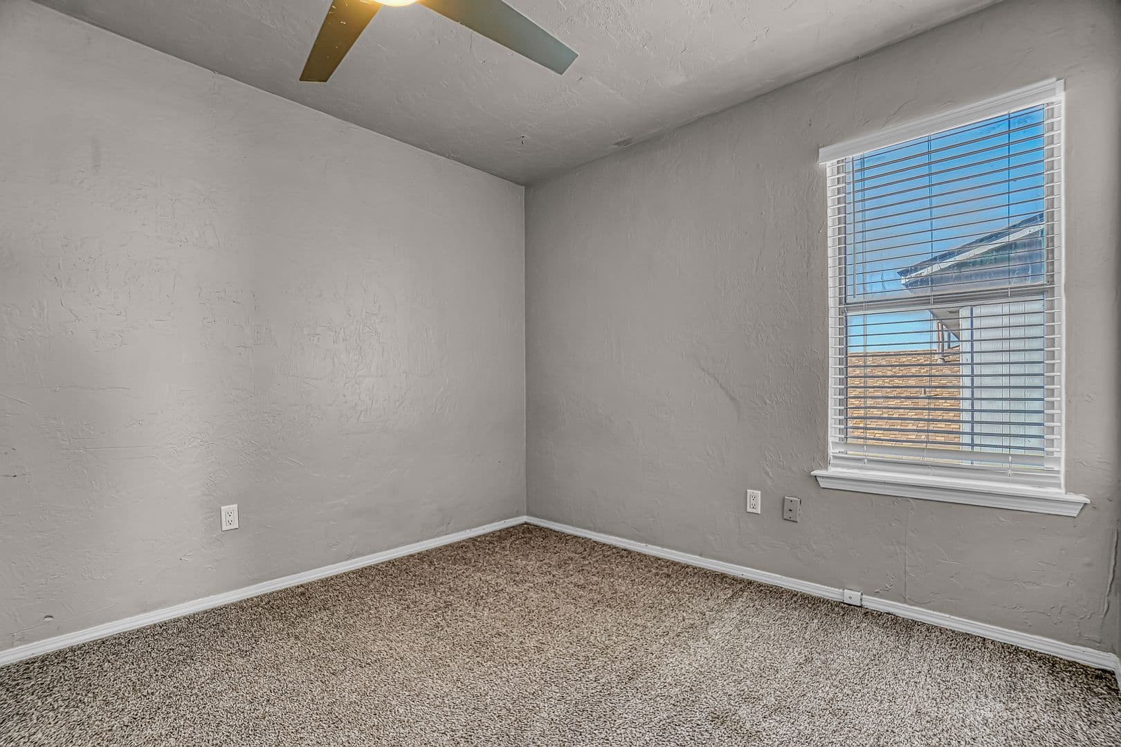 $999 Move In Special - Spacious 3-bedroom townhome for rent! 11 of 19