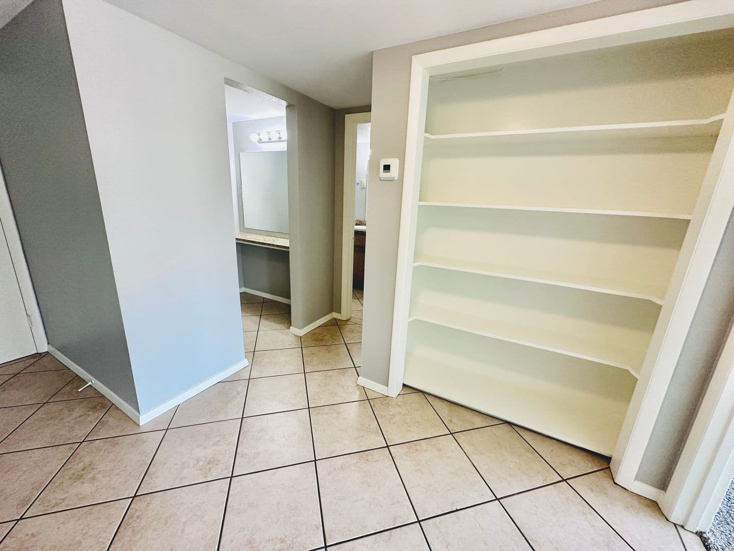 Regency North Apartments 14 of 17