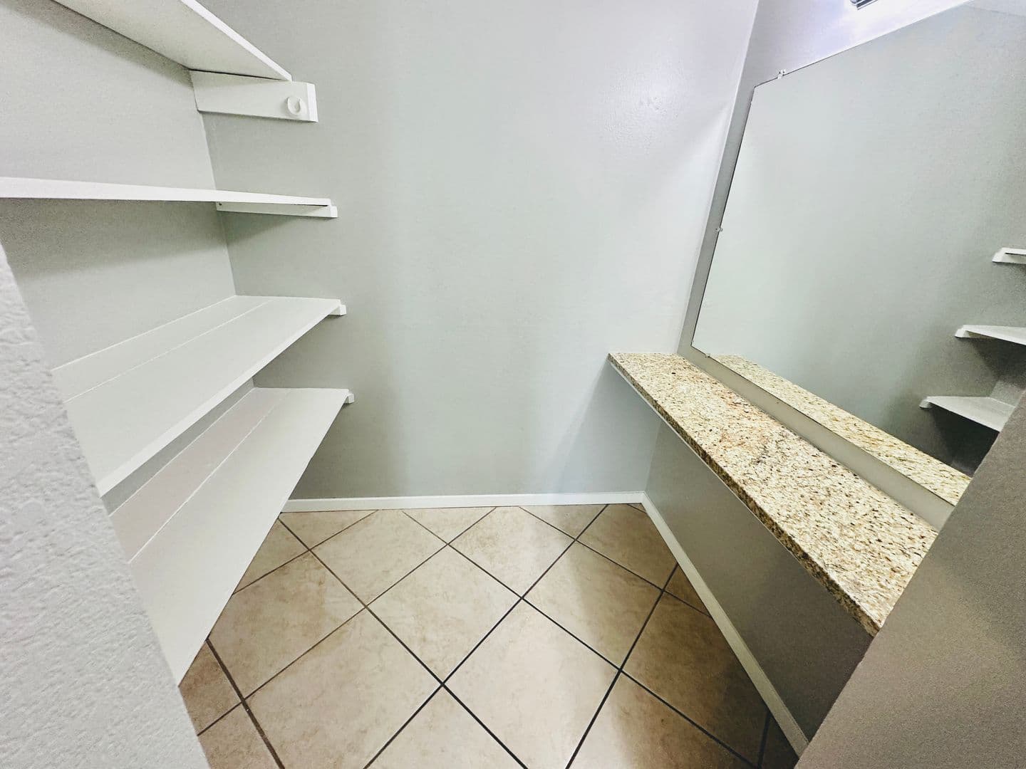 Regency North Apartments 16 of 17