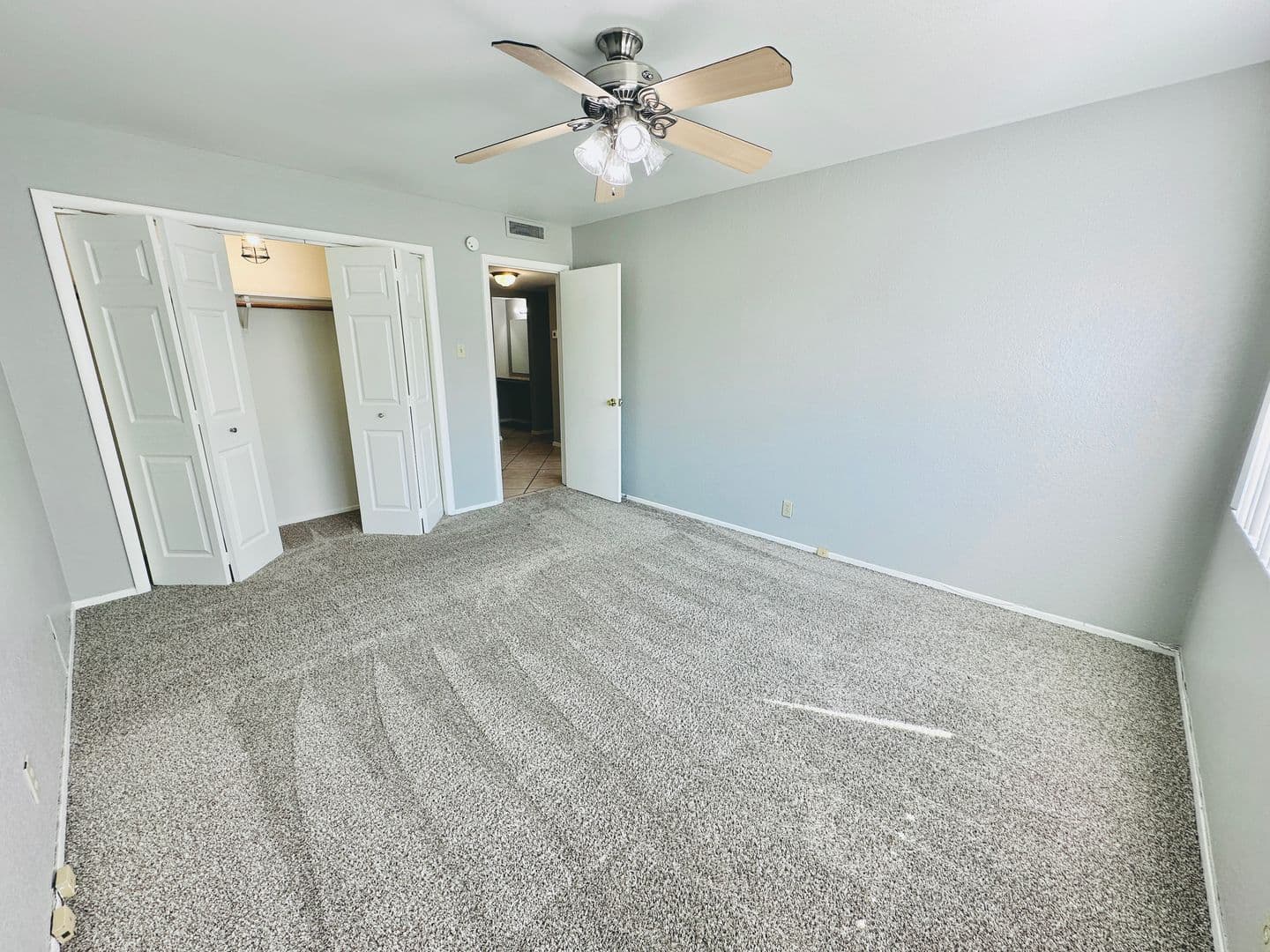 Regency North Apartments 13 of 17