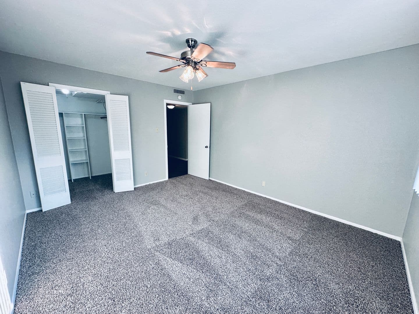 Regency North Apartments 15 of 18