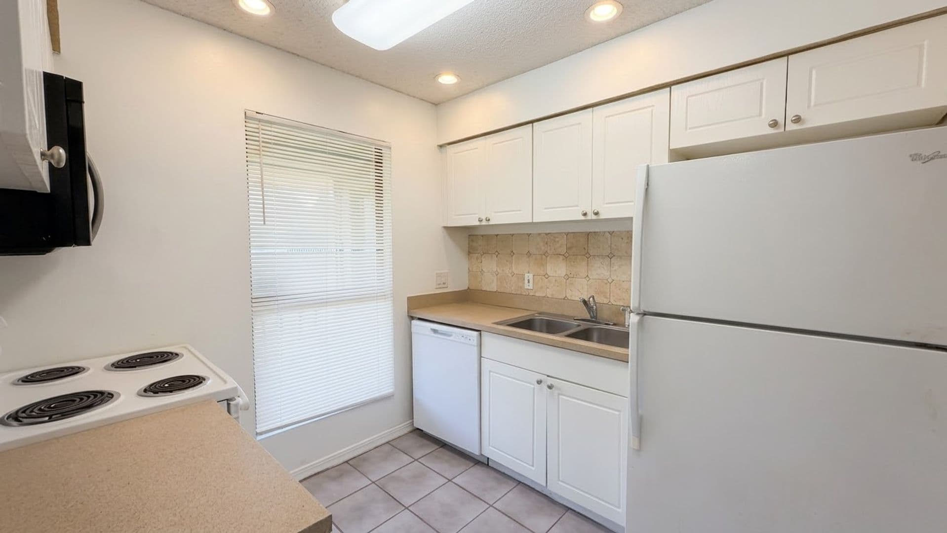 10200 Belle Rive Blvd #50 (Building 7) - LANDNG AT BELLE RIVE CONDO 12 of 22