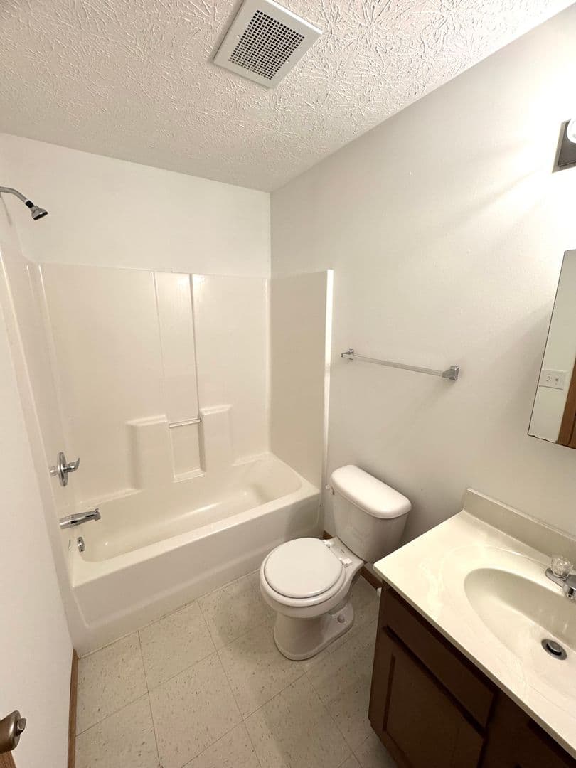 Southern Winds Apartments 11 of 11