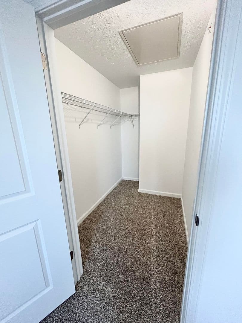 Sagamore Winds Apartments 7 of 8