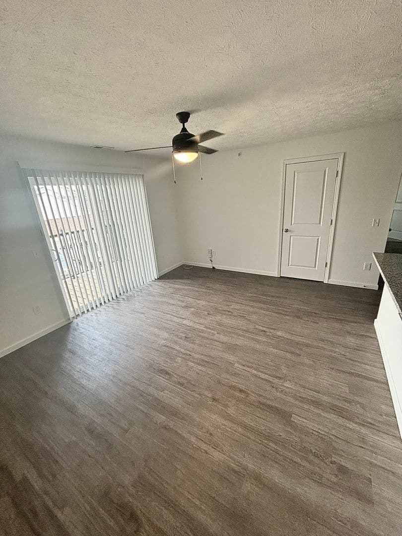 Sagamore Winds Apartments 1 of 11