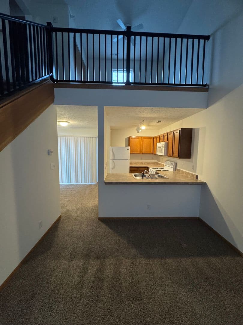 Southern Winds Apartments 2 of 10
