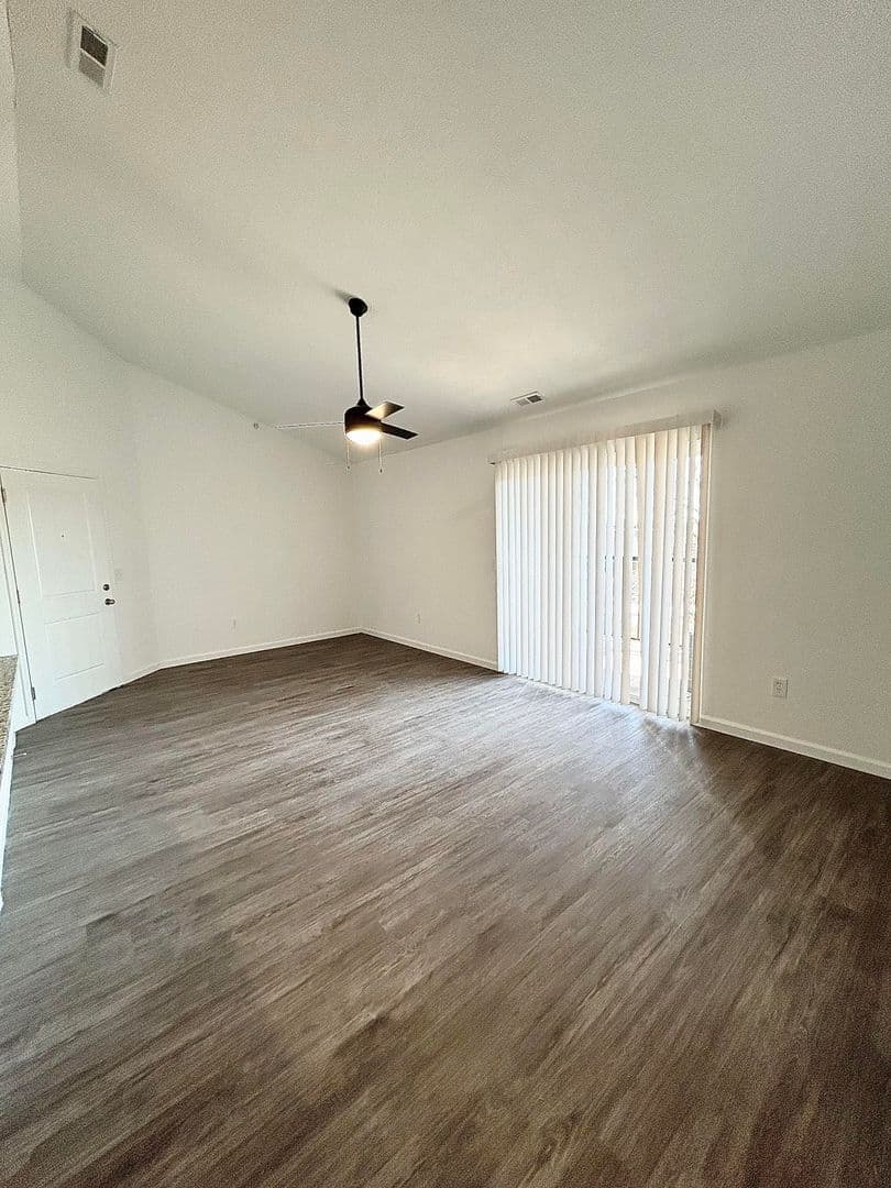 Sagamore Winds Apartments 2 of 14