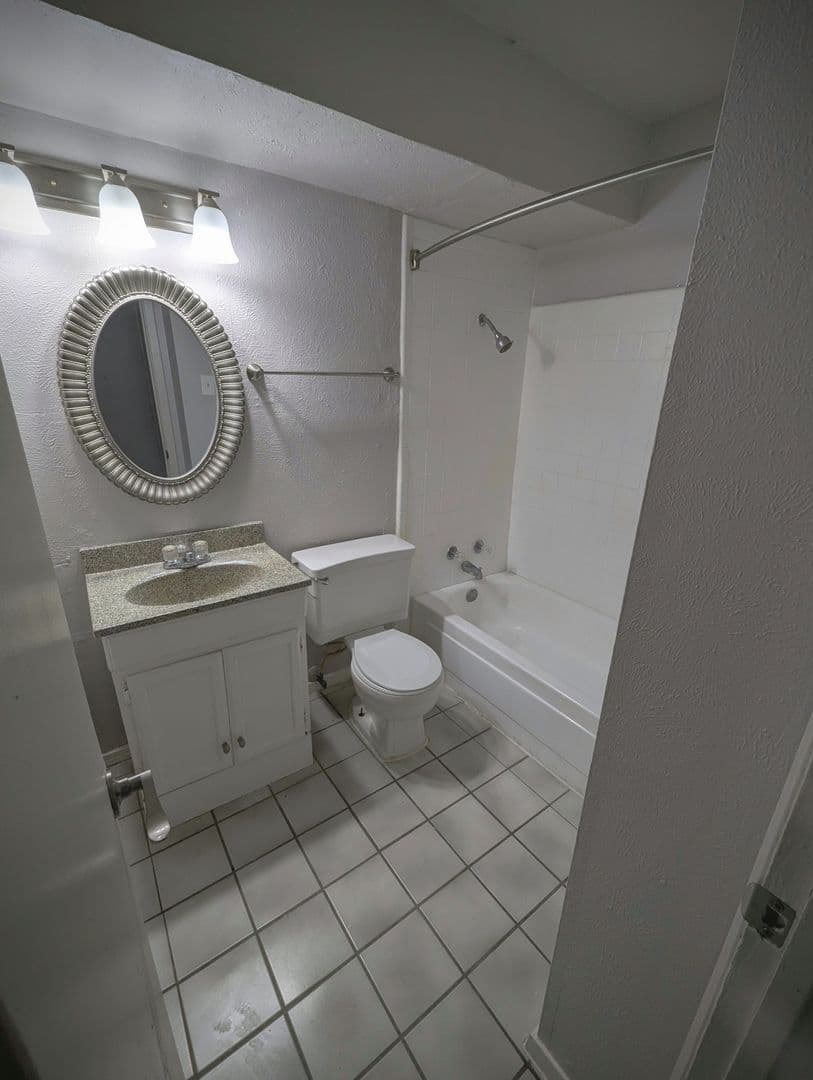 1 Bed 1 Bath ALL BILLS PAID 13 of 13