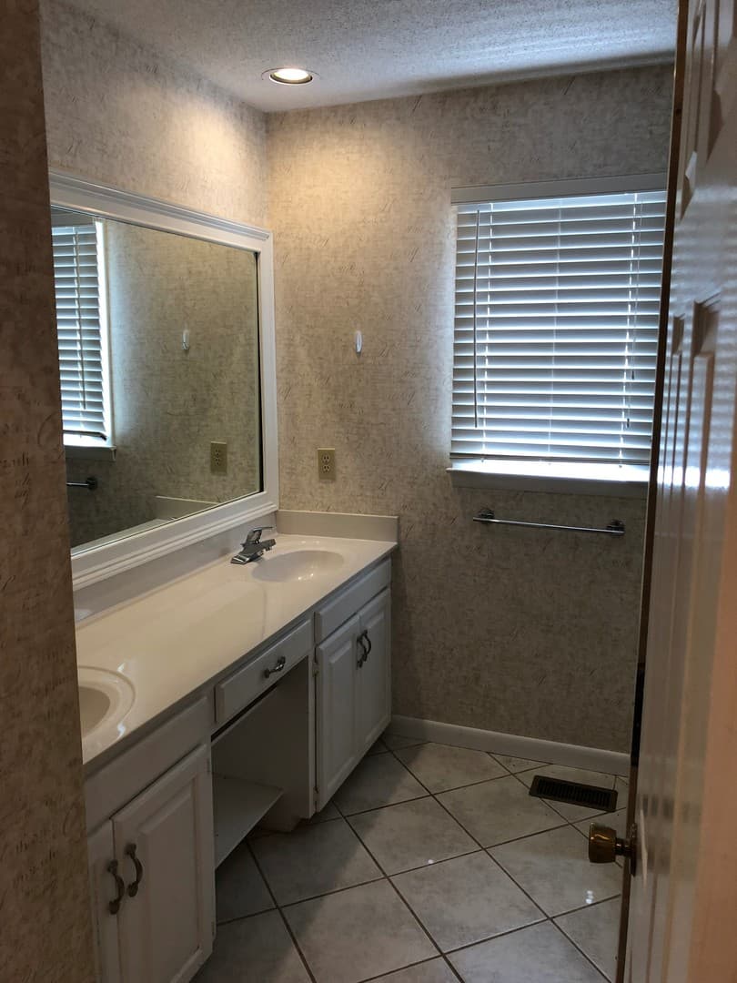 1181 Golf View Lane 26 of 49