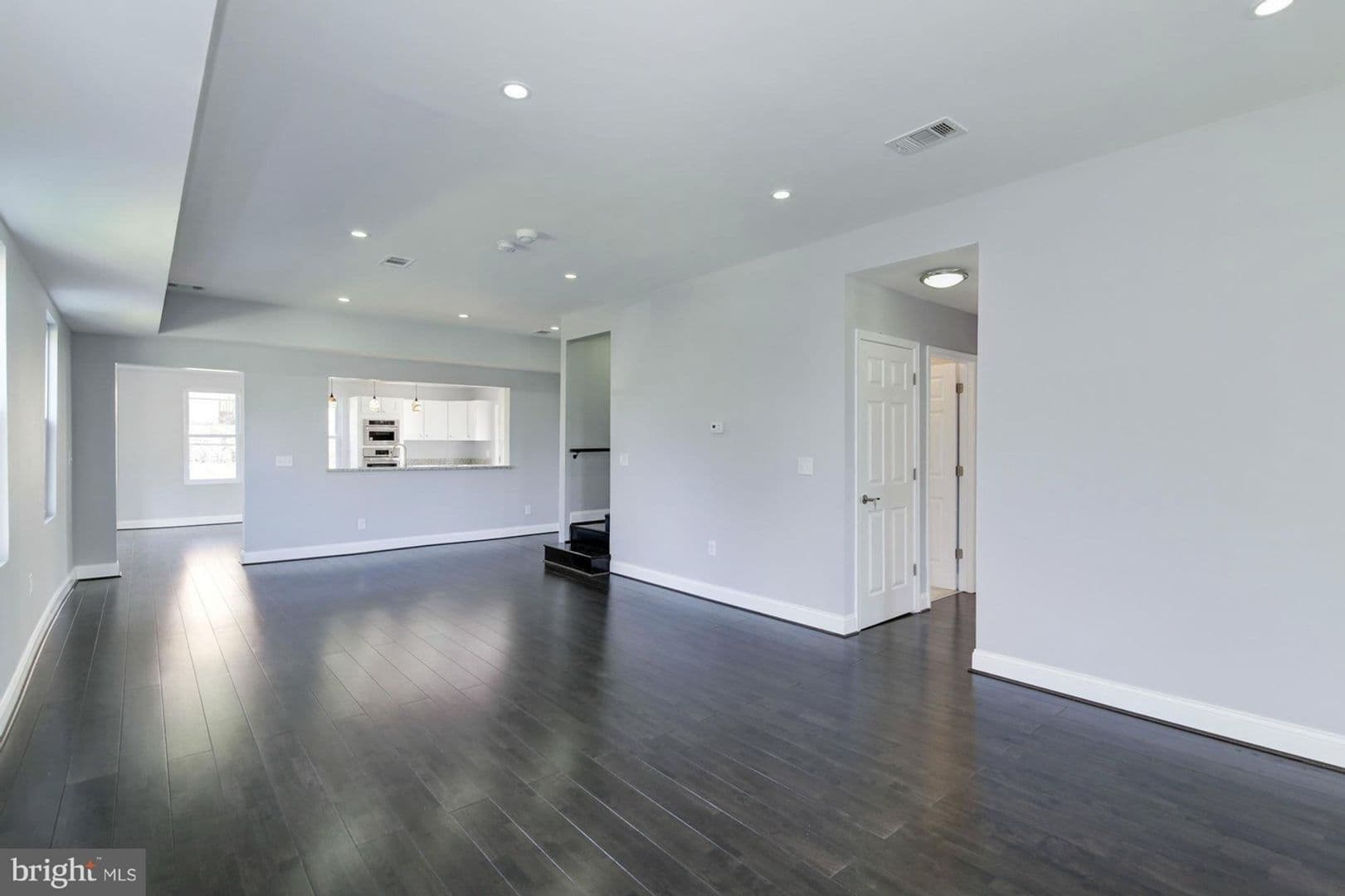 3200 Bunker Hill Road 1 of 8