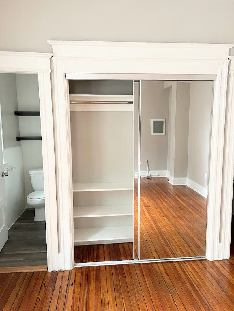 1715 P Street, NW 8 of 16