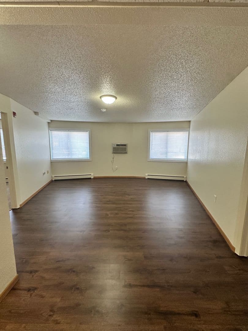 Bluffview Apartments LLC 3 of 12