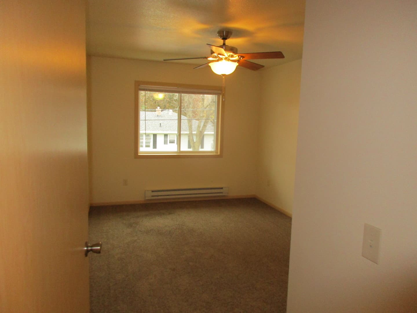 Bluffview Apartments LLC 8 of 13