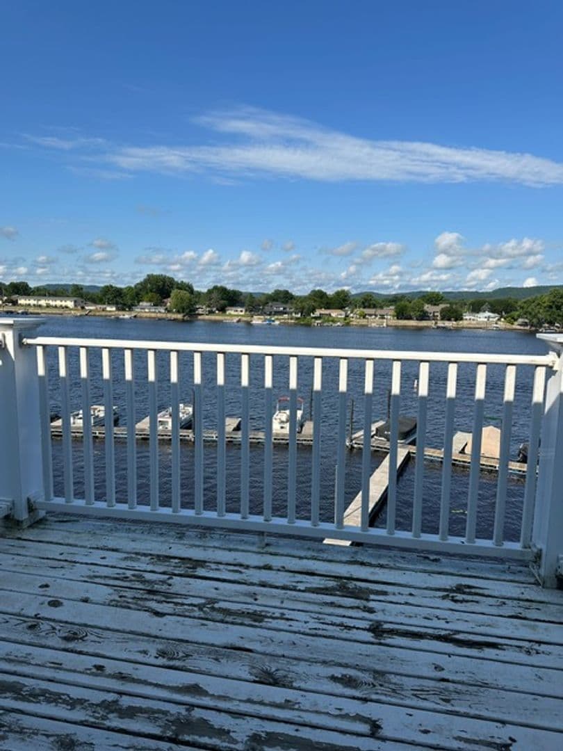 Rivers Edge of La Crosse LLC 5 of 25
