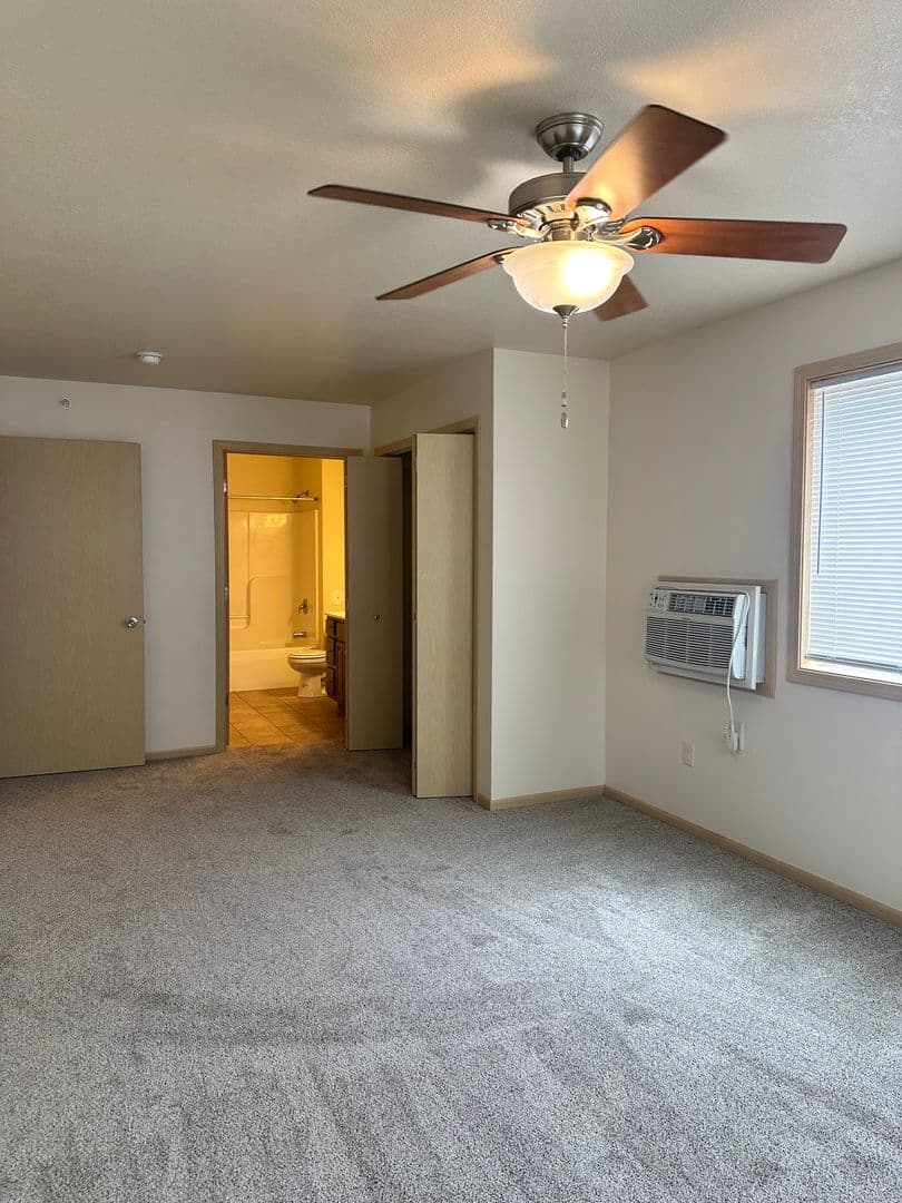 Bluffview Apartments LLC 12 of 13