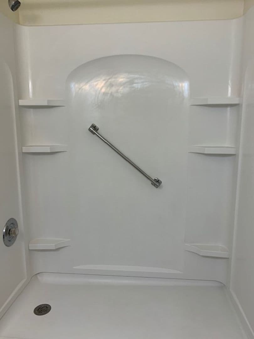 Bluffview Apartments LLC 10 of 16