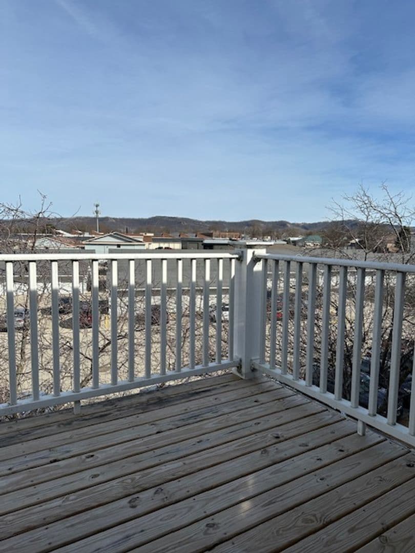 Rivers Edge of La Crosse LLC 7 of 16