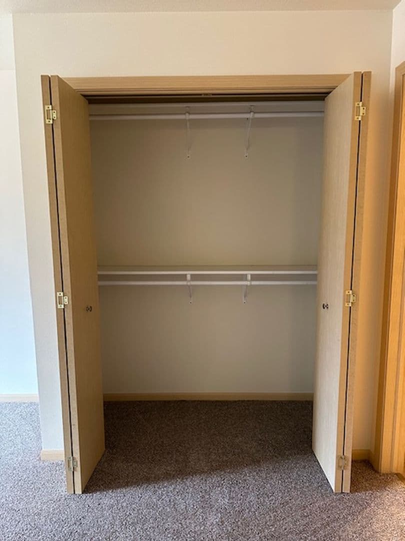 Bluffview Apartments LLC 11 of 17