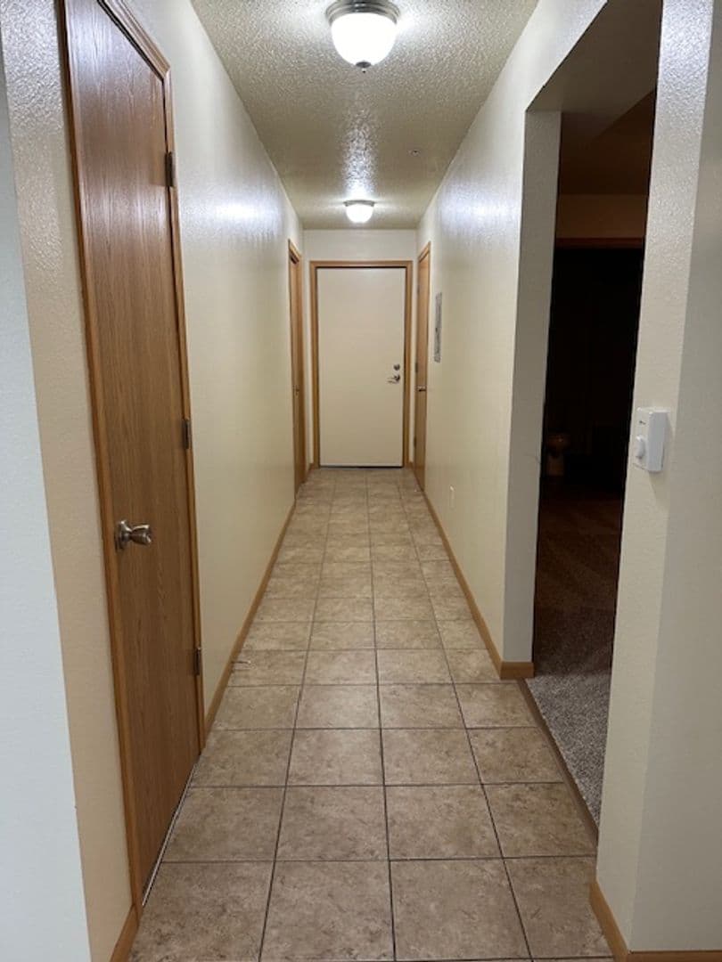 Bluffview Apartments LLC 11 of 18