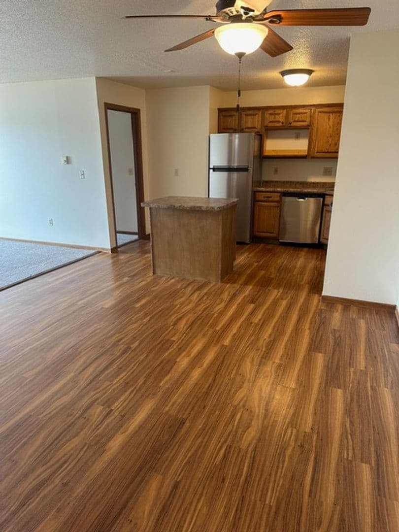 Rivers Edge of La Crosse LLC 1 of 23