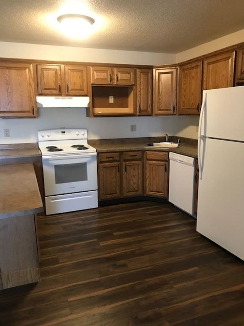 Rivers Edge of La Crosse LLC 1 of 14