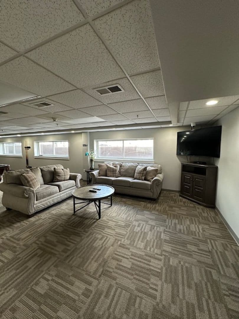 Bluffview Apartments LLC 14 of 18