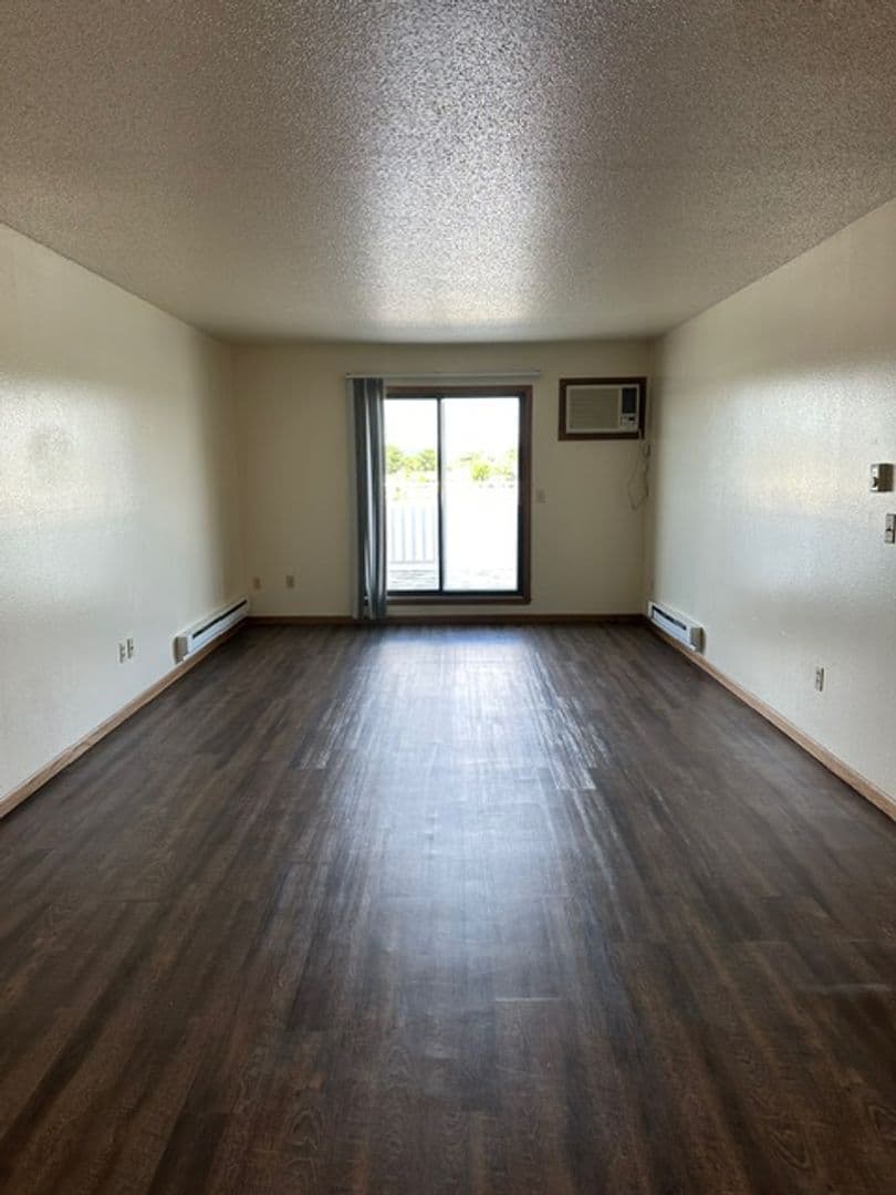 Rivers Edge of La Crosse LLC 3 of 25