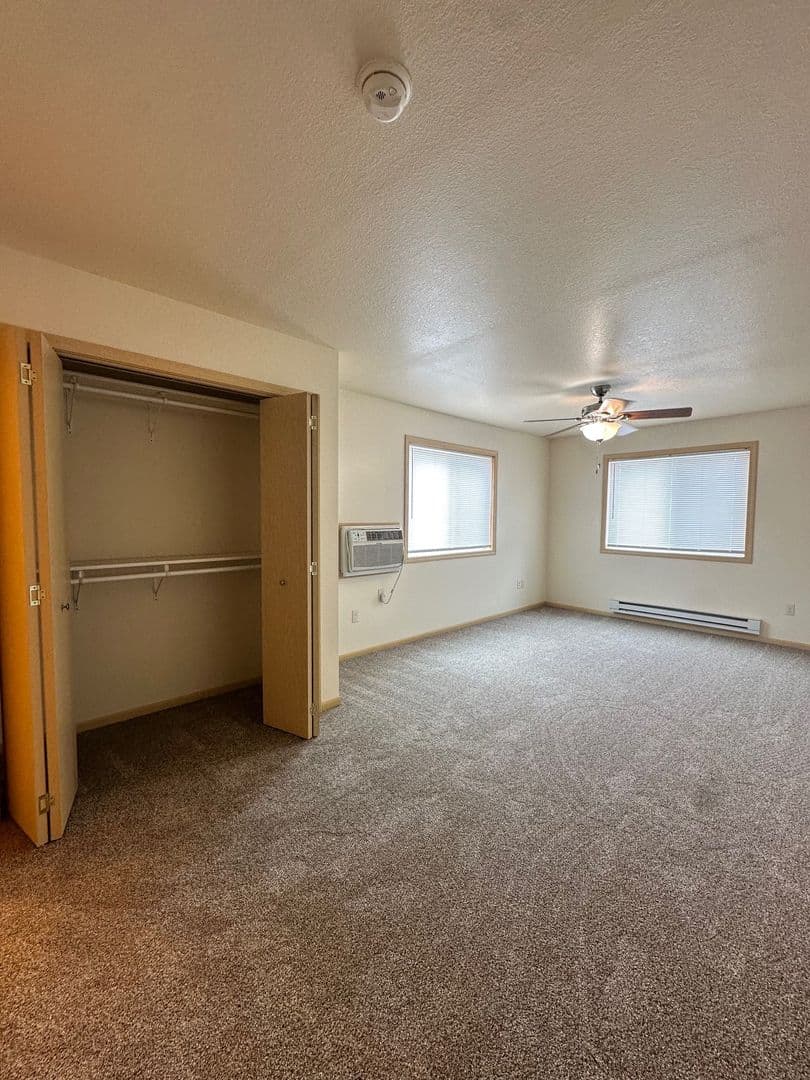 Bluffview Apartments LLC 11 of 13