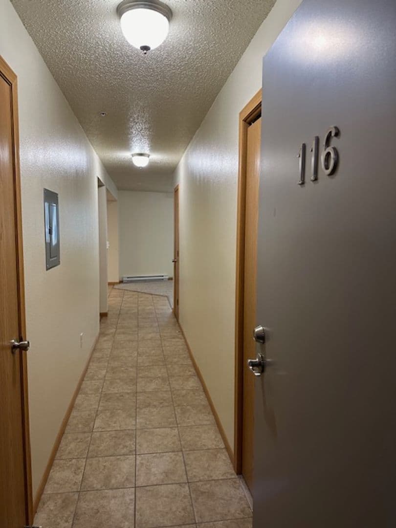 Bluffview Apartments LLC 1 of 8