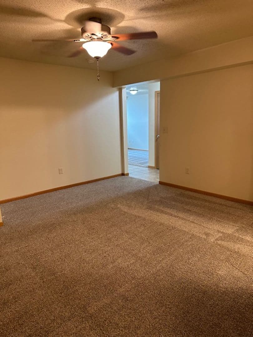 Bluffview Apartments LLC 7 of 18