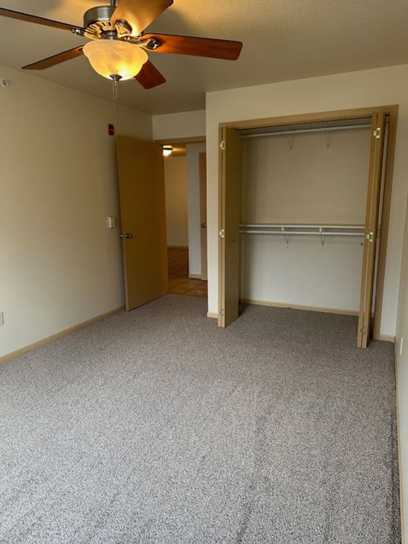 Bluffview Apartments LLC 14 of 17