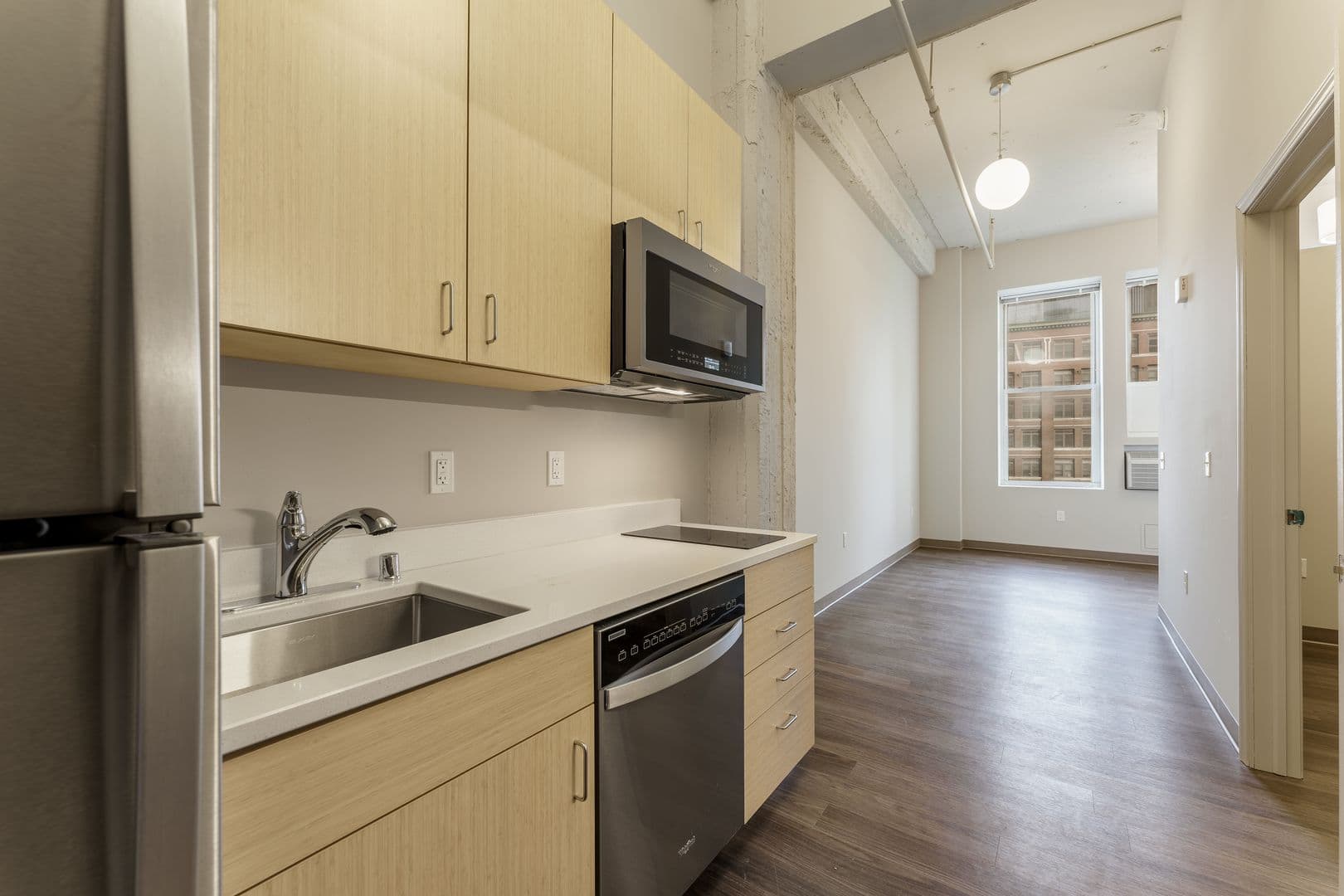 740 N. Plankinton Ave 1 of 8