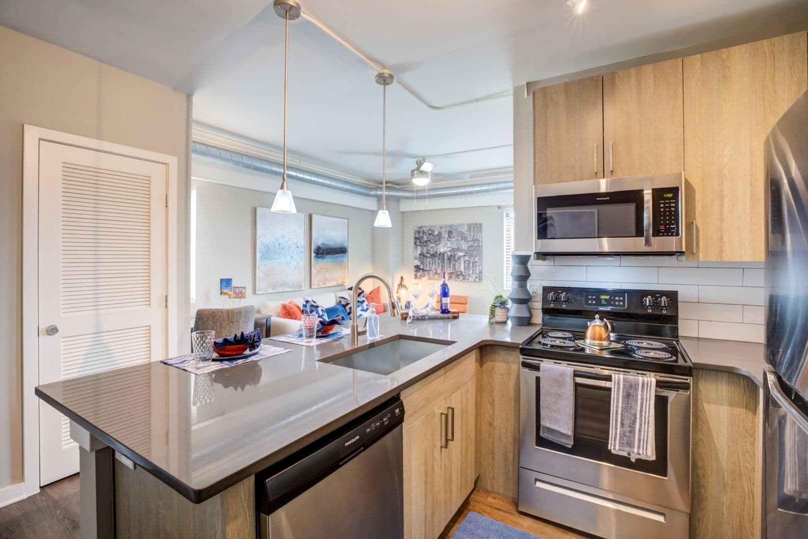 Lofts at Twenty25 27 of 104