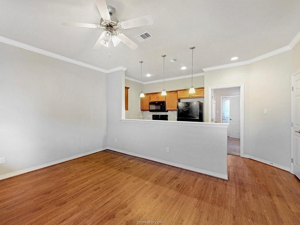 Lakeridge #2607 6 of 27