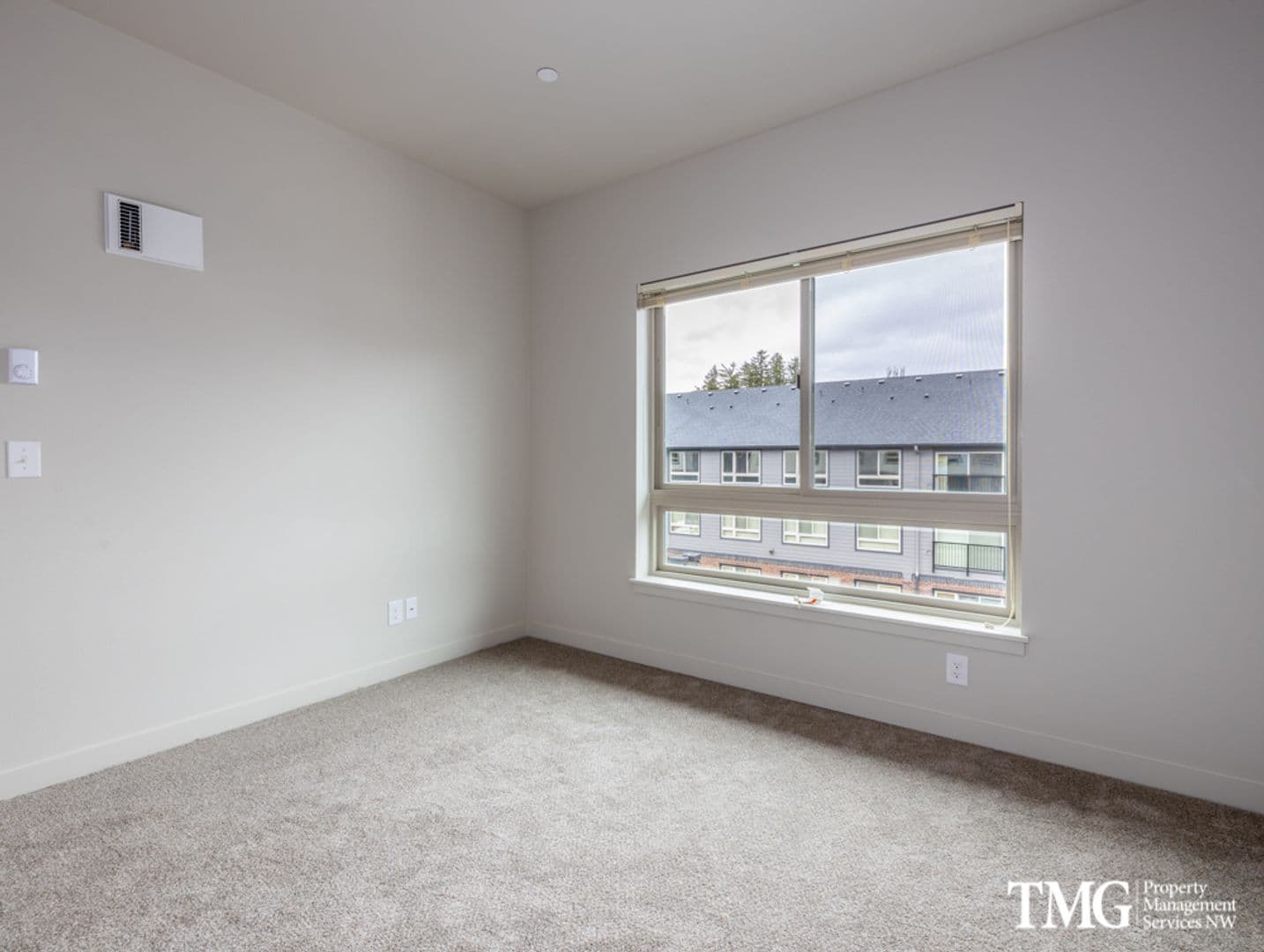 Market Village Apartments 7 of 14