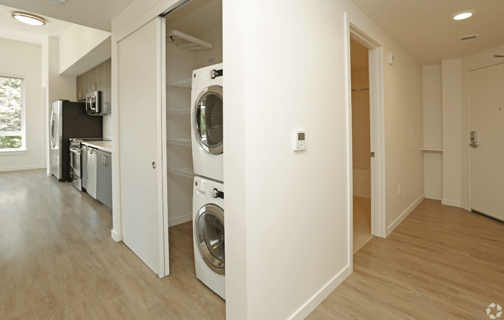 11 Marché Apartments 10 of 12