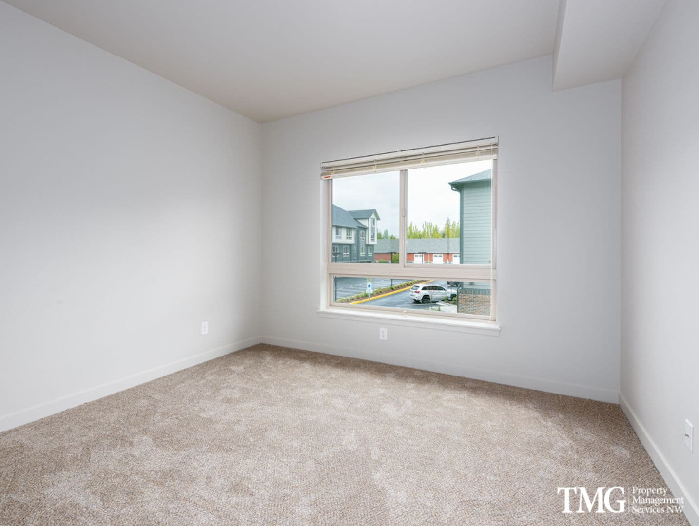 Market Village Apartments 5 of 11